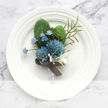 Load image into Gallery viewer, YO CHO wedding boutonniere -  flower world