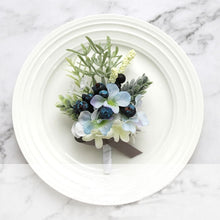 Load image into Gallery viewer, YO CHO wedding boutonniere -  flower world
